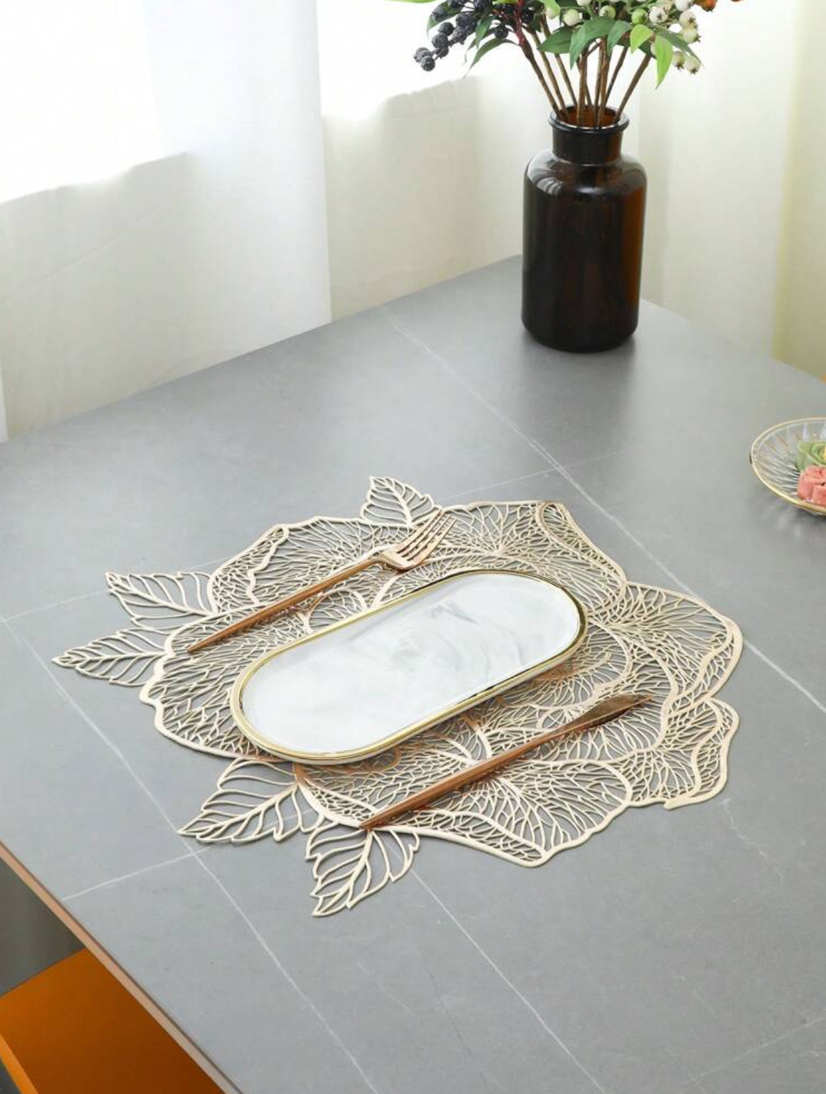 Four piece place mat set