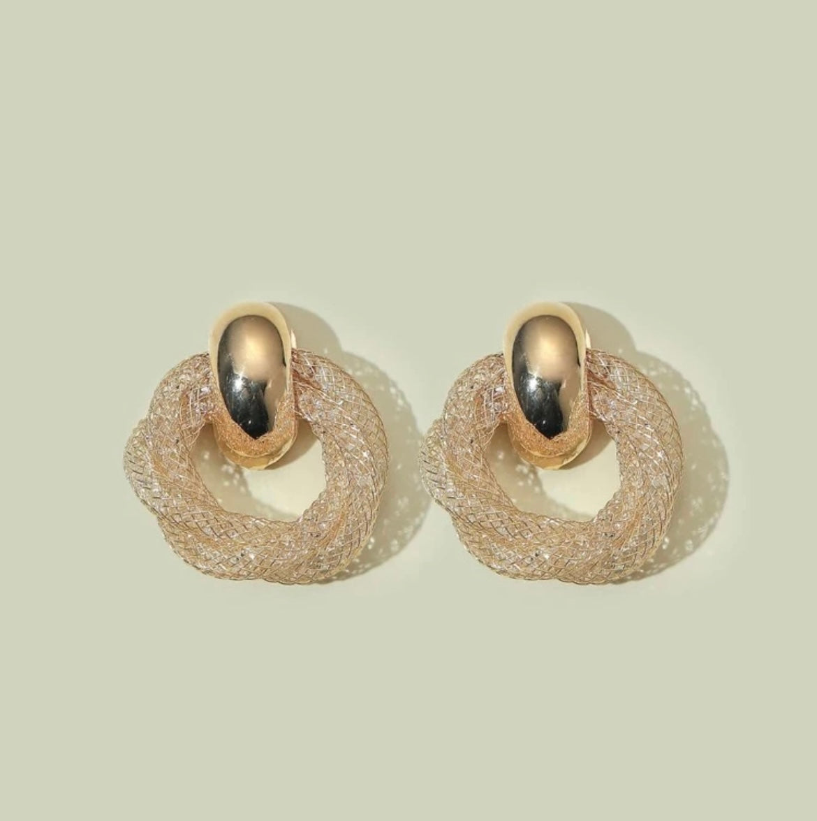 Gold decor earrings