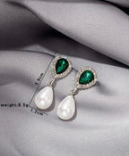 Pearl drop earrings